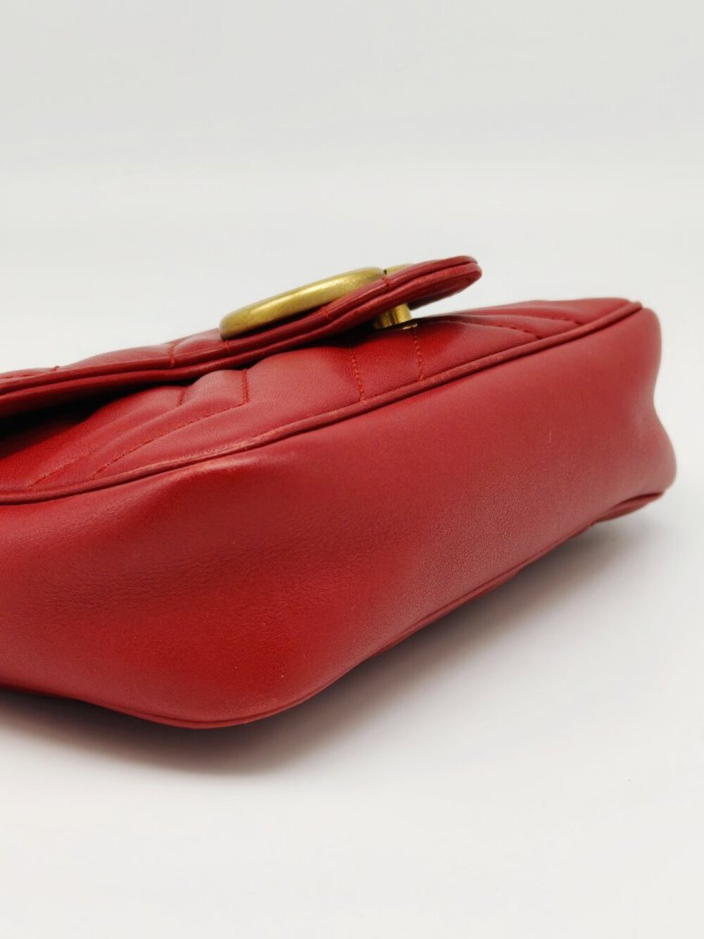 Gucci GG Marmont Super Mini Red Matelassé Chain Shoulder Bag - Picture 6 of 16
